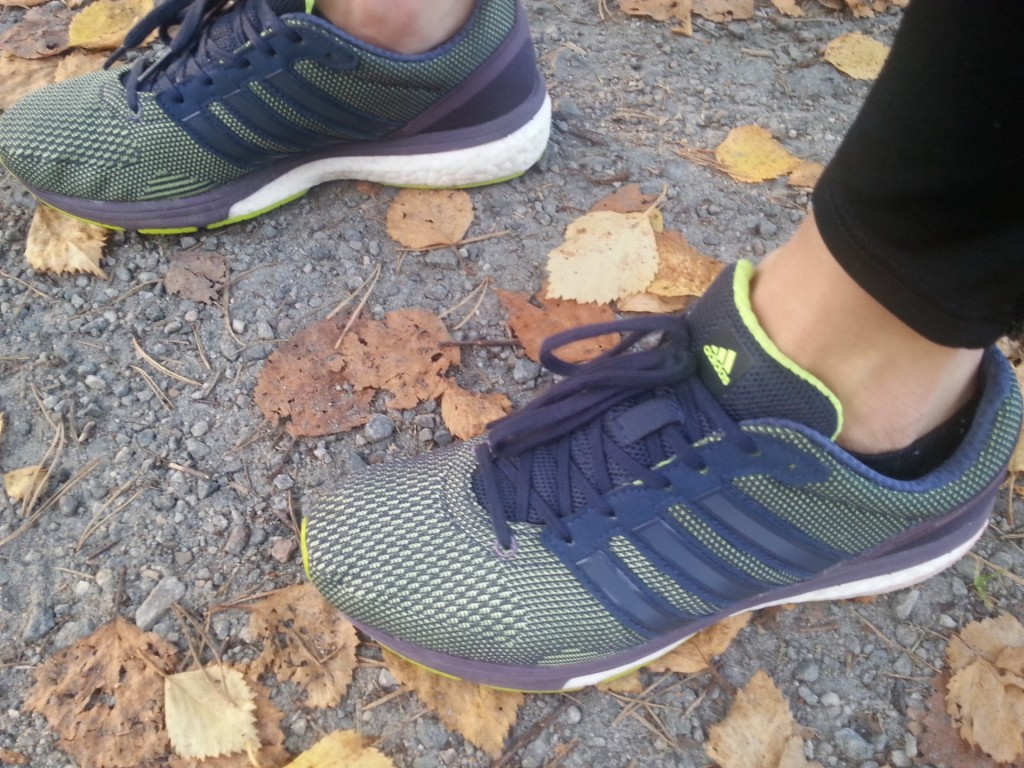 Adidaksen boston boost-malli on saanut paljon kehuja vauhtikenkinä. Niinpä hankin ne ultra boostien rinnnalle.